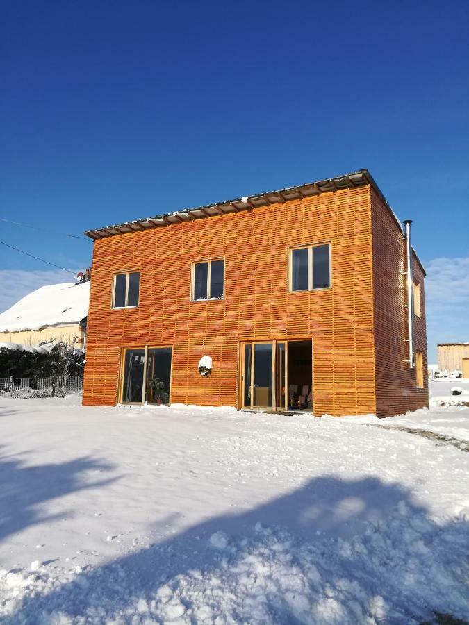 Maison Ecologique En Paille La Chapelle-Encherie Bagian luar foto